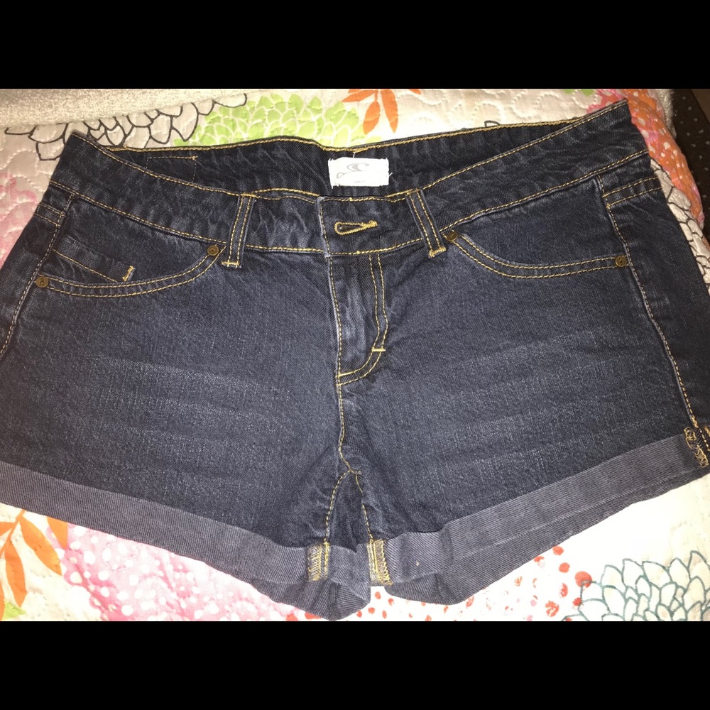 30% OFF BUNDLES O’Neill women’s shorts